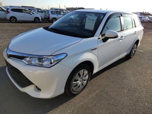 5188 TOYOTA COROLLA FIELDER NKE165G 2016 г. (LUM Nagoya Nyusatsu)